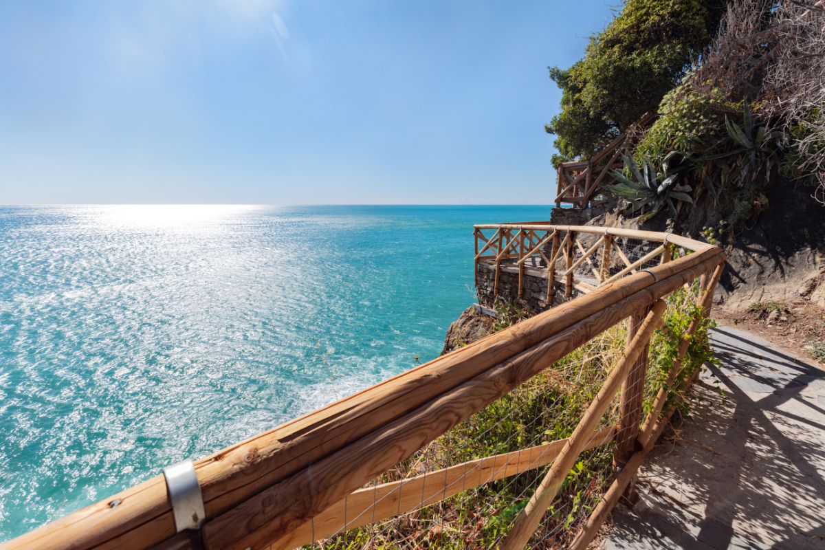 Sentiero Azzurro delle Cinque Terre, percorso panoramico tra i borghi e il mare