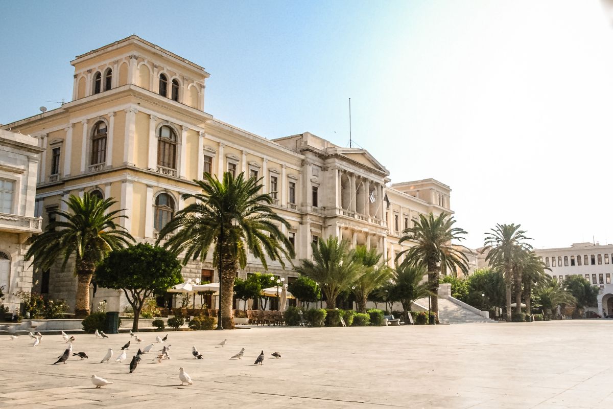 Teatro Apollo a Ermoupoli, Syros, piccolo teatro ottocentesco ispirato alla Scala di Milano
