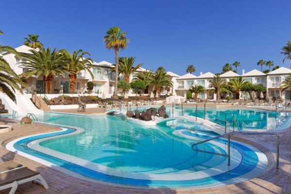 Offerta Last Minute -  Fuerteventura - H10 Ocean Suites a Corralejo, Fuerteventura: Goditi il Paradiso con l'Offerta Esclusiva di Wow Viaggi- Offerta Alpitour