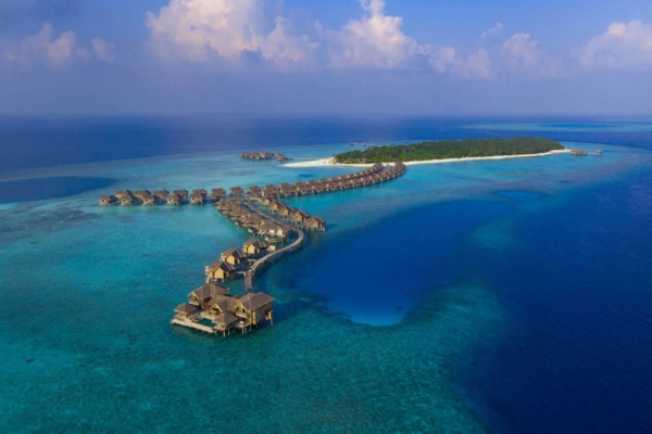 Offerta Last Minute - Maldive - Vakkaru Maldives: Un'oasi di lusso nell'Atollo di Baa - Offerta Wow Viaggi