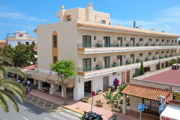 Offerta Last Minute - Esplora il Paradiso di Formentera con l'Offerta Rosales di Wow Viaggi
