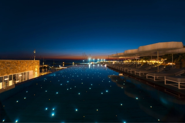 Offerta Last Minute - Mykonos - Mykonos Riviera Hotel & Spa: Lusso e Relax sull'Isola Greca con Wow Viaggi - Offerta Francorosso