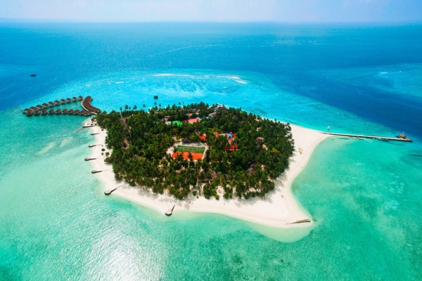 Offerta Last Minute - Esperienza Premium alle Maldive con Bravo: Alimatha' nell'incantevole Atollo Ari Vaavu- Offerta Bravo