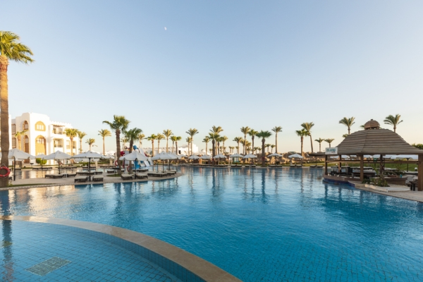 Offerta Last Minute - Esplora il Paradiso Egiziano a Sharm El Sheikh con l'Offerta Unica Nicolaus Club Sunrise Remal Resort - Offerta Nicolaus
