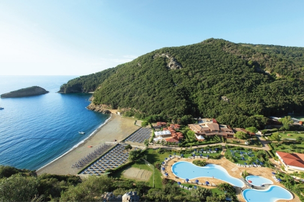 Offerta last minute - Esperienza Paradisiaca a TH Ortano, Isola d’Elba: Il Tuo Viaggio di Sogno con Wow Viaggi - offerta Th Resort