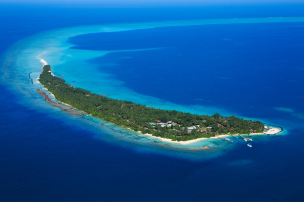 Offerta Last Minute - Maldive - Esplora il Paradiso Tropicale a Kuramathi Maldives con l'Esclusiva Offerta Turisanda da Wow Viaggi